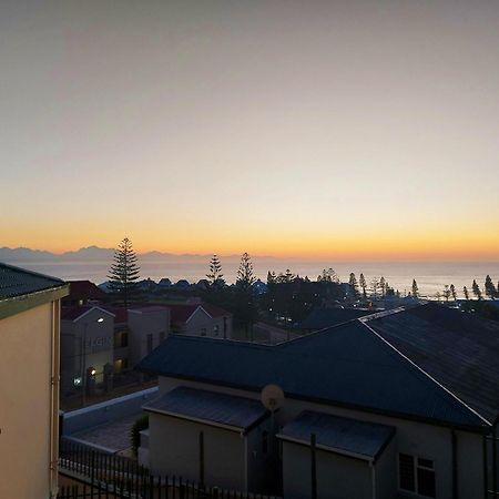First Group Perna Perna Mossel Bay Apartment ภายนอก รูปภาพ