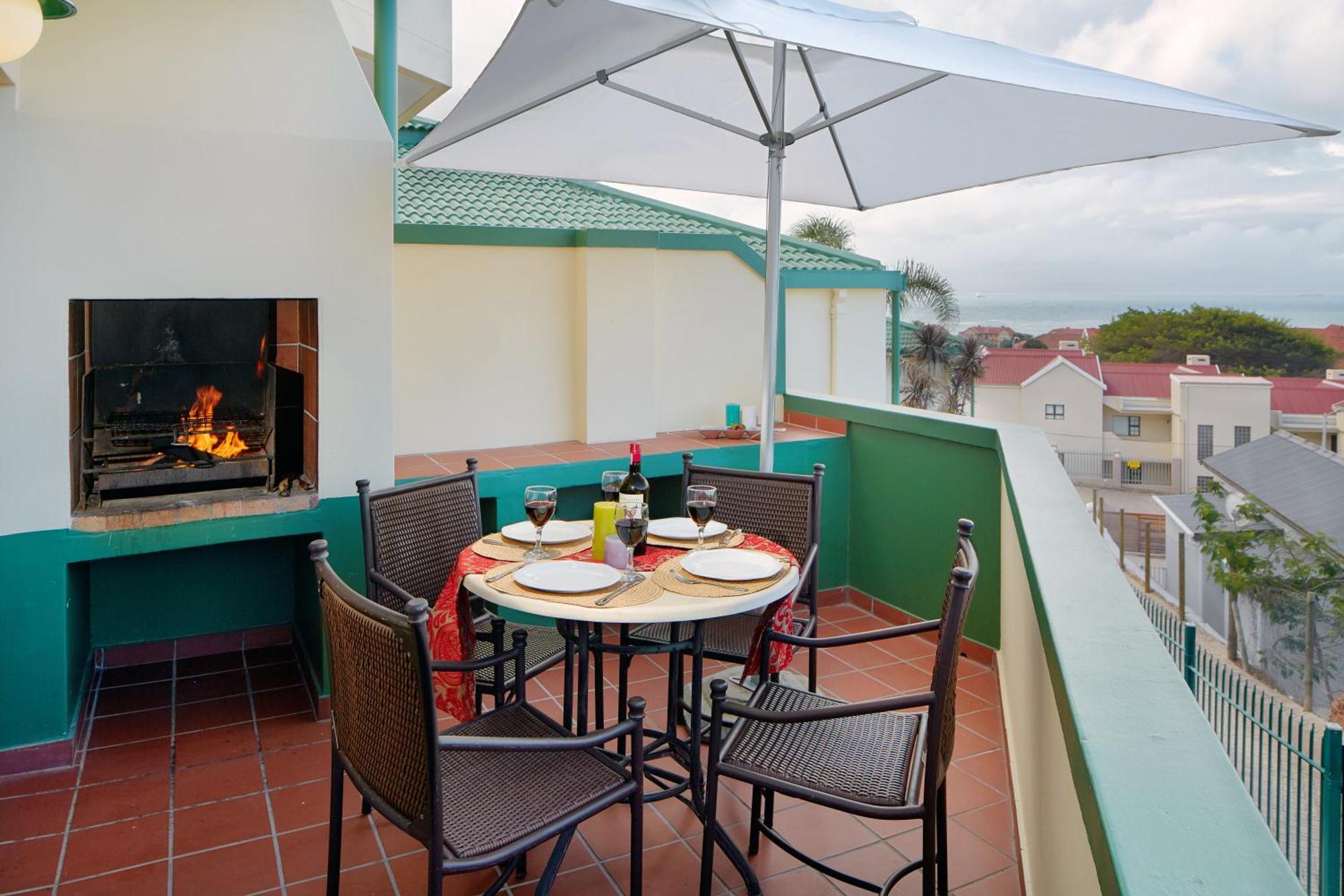 First Group Perna Perna Mossel Bay Apartment ภายนอก รูปภาพ