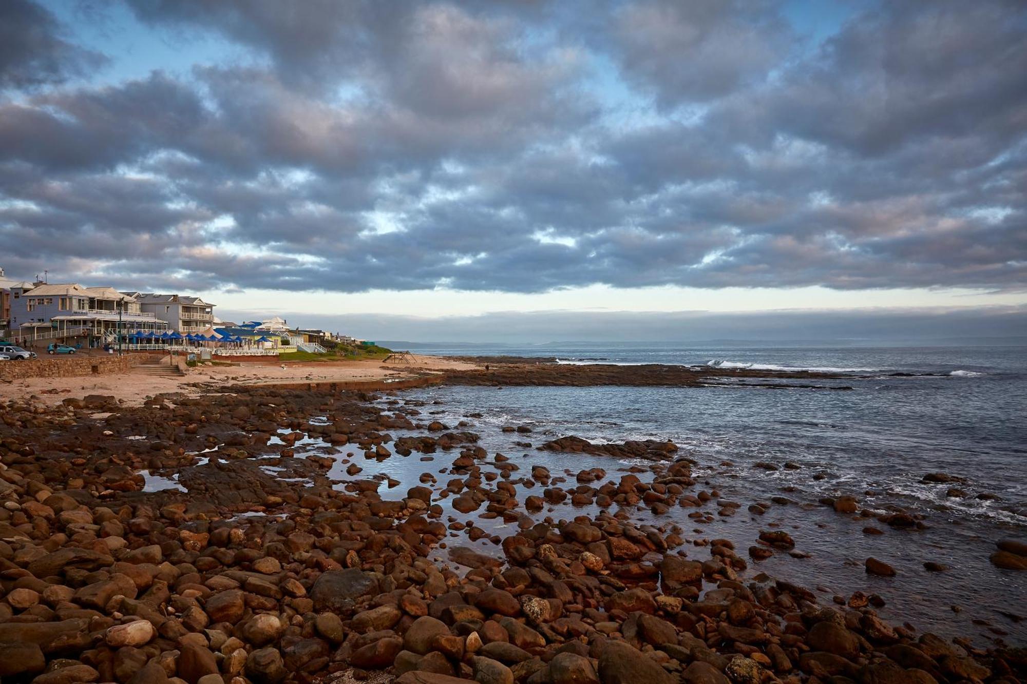 First Group Perna Perna Mossel Bay Apartment ภายนอก รูปภาพ