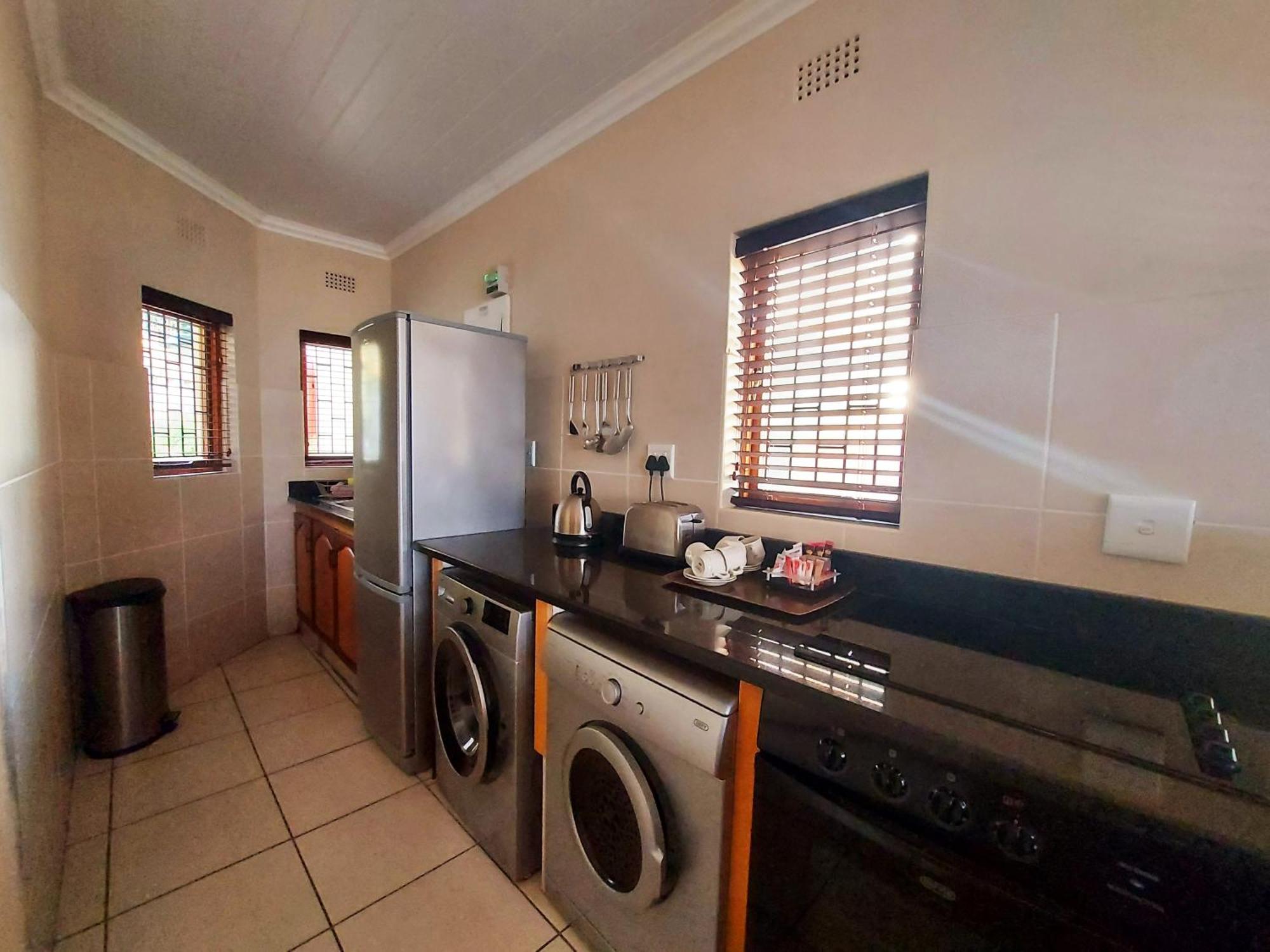 First Group Perna Perna Mossel Bay Apartment ภายนอก รูปภาพ